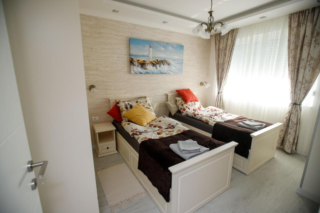 Apartman Mdb Retro 苏博蒂察 外观 照片