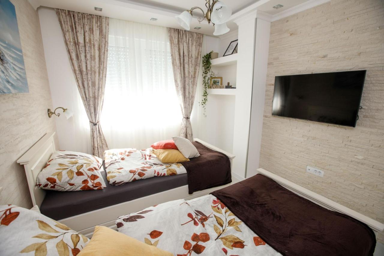 Apartman Mdb Retro 苏博蒂察 外观 照片
