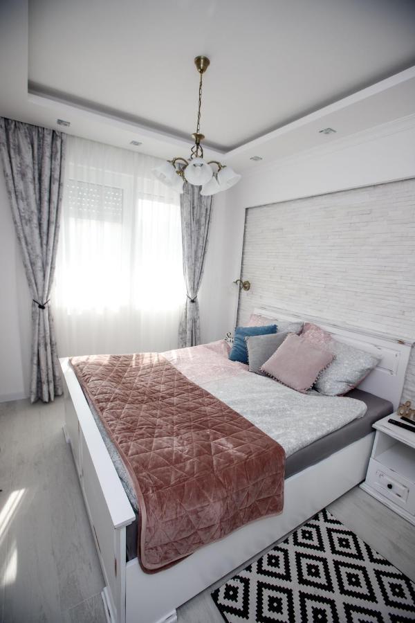 Apartman Mdb Retro 苏博蒂察 外观 照片